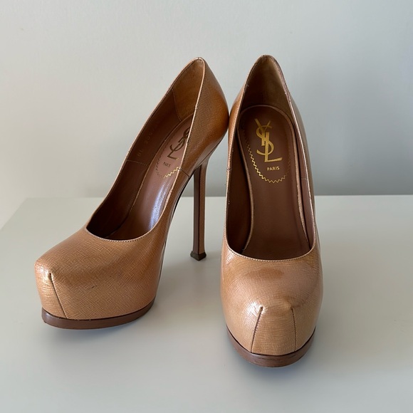 AUTHENTIC YSL Tribtoo Leather Pumps in size US 5.5 EU 35.5 - Picture 1 of 14